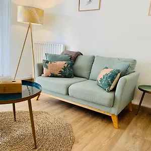 Studio Confort 35m2 Renove, Equipe Et Climatise, Tout Se Fait A Pied! Apartment Antibes