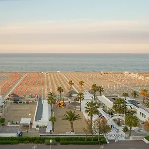 https://remin-plaza.emilia-romagnahotels.net